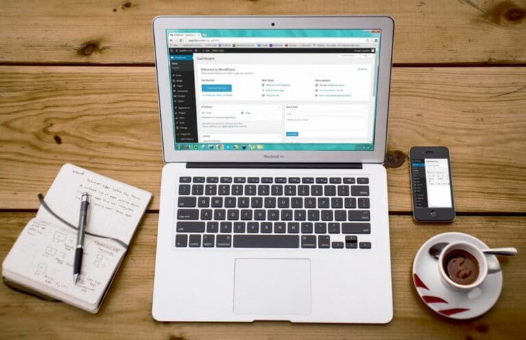 12 REAONS WHY A SMALL BUSINESS NEEDS TO HAVE A WEBSITE