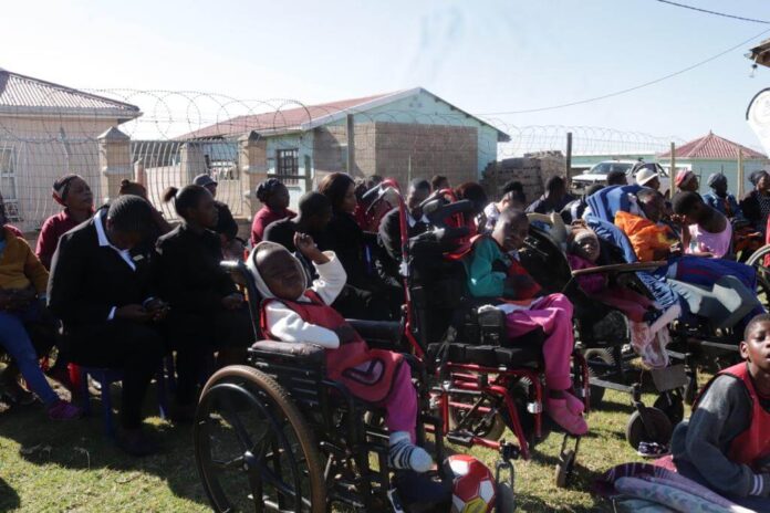 TWO HOMES OF PHYSICALLY CHALLAGED CHILDREN IN BIZANA RECEIVE DONATION FROM THE WILD COAST SUN