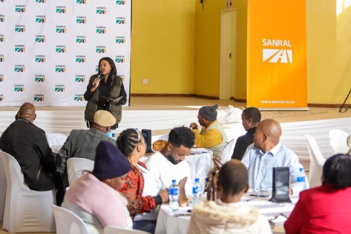 Xoliswa Chubana, SANRAL Southern Region’s Community Development Specialist, shared information about SANRAL’s 14 Point Plan and the formation of the Project Liaison Committees (PLC).