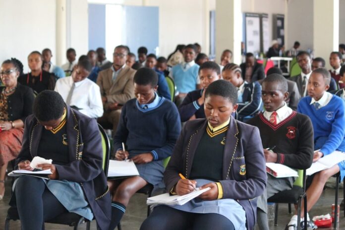 Alfred Nzo district municipality hosts an exhibition for 100 learners