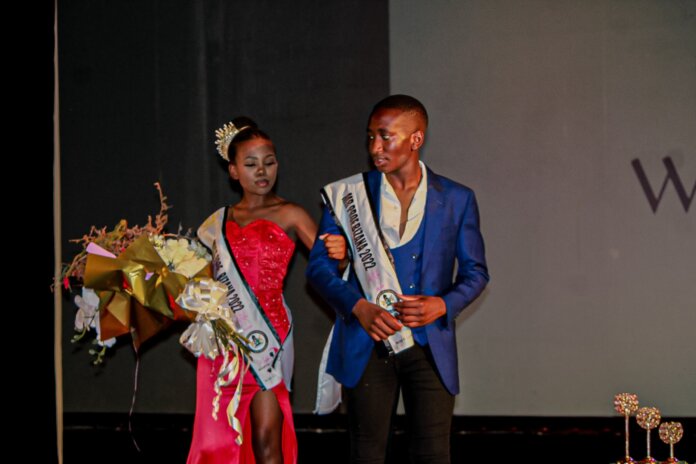 On Saturday Masakhe ikamvalethu and Yozi GM modeling academy  Crowned Mr and Miss Prof Bizana 2022. The stakes were high all the contestants showed great initiative proving to be equally deserving but a king and queen needed to be crowned the judges had to make a choice.