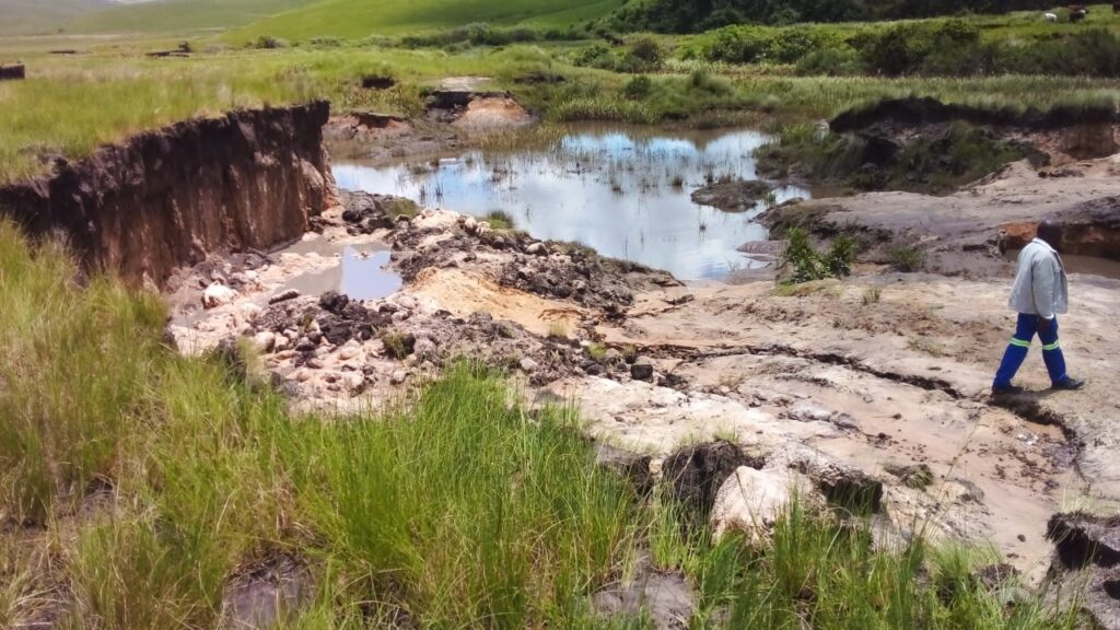 Illegal sand mine in Lusikisiki, kwaRhole village claims lives of two men