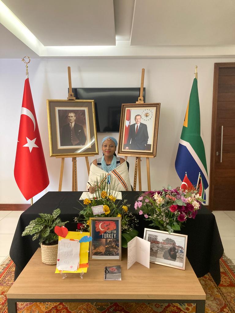 Princess ZamaFaku Sigcau signing the book of condolences.