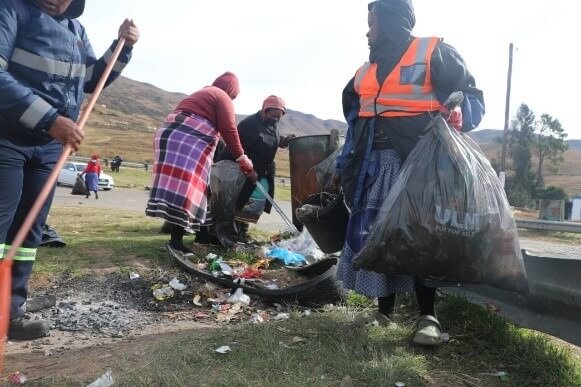 KUQHUTYWE IPHULO LOKUKHUTHAZA UCOCEKO EMAXESIBENI