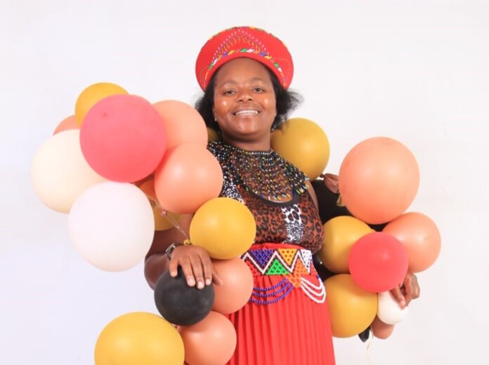 Thozama believes in encouraging persons living with disabilities and always telling them not to undermine themselves as they are all important. Thozama Phikiso a soul and gospel artist who sings from the heart released a new single, Asisebenzeni. The song is mainly about gender-based violence survivors who escaped the dark space and found light. " Working very hard to a point where I would be recognized out of my town and country is what I plan on doing and it is where I would describe myself as someone who is where they want to be," she explains. Seeing people dancing to her music when she is performing is what excites her the most.