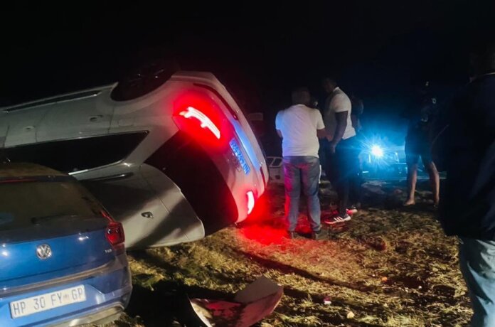 White Audi Q7 crashed over a sports blue Polo that was parked by Melodi tavern at Zikhuba