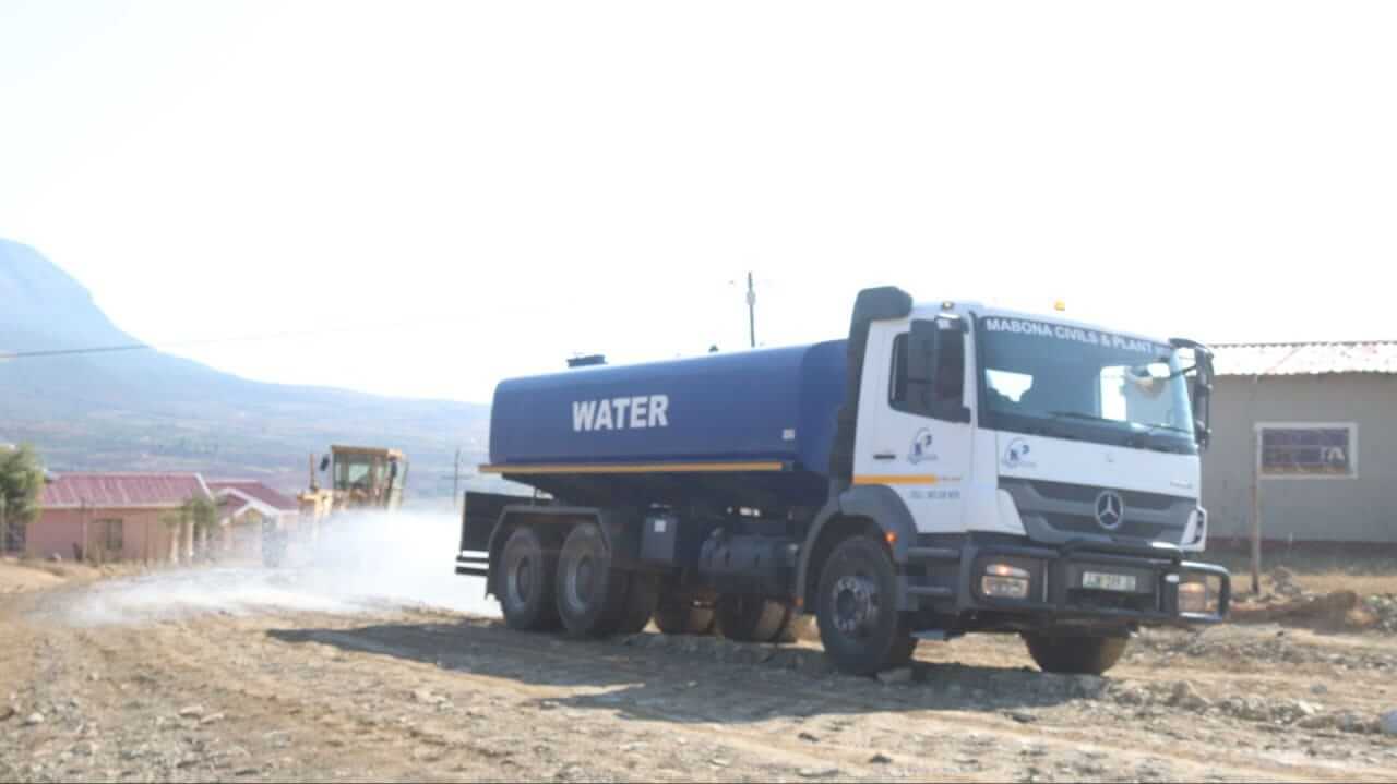 Umzimvubu Local Municipality Embarks on Road Repair Initiative in Emaxesibeni and KwaBhaca