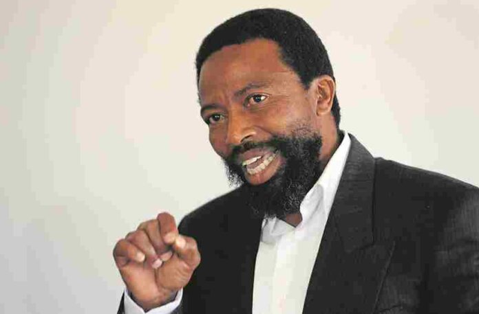 King Buyelekhaya Dalindyebo of the Abathembu Nation, situated in the Eastern Cape, launched a scathing attack on the African National Congress (ANC) and its iconic leaders, including Nelson Mandela, Thabo Mbeki, and Jacob Zuma.