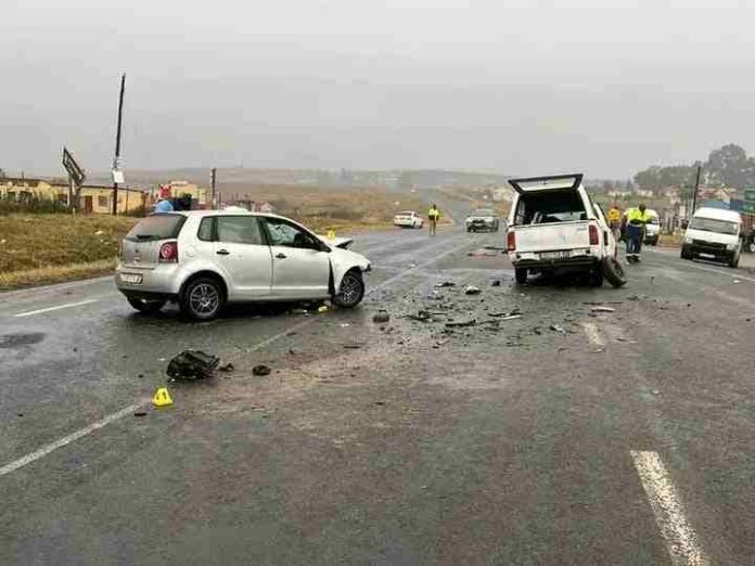 Three Killed, Four Injured in Head-On Collision on N2 KwaBhaca Highway
