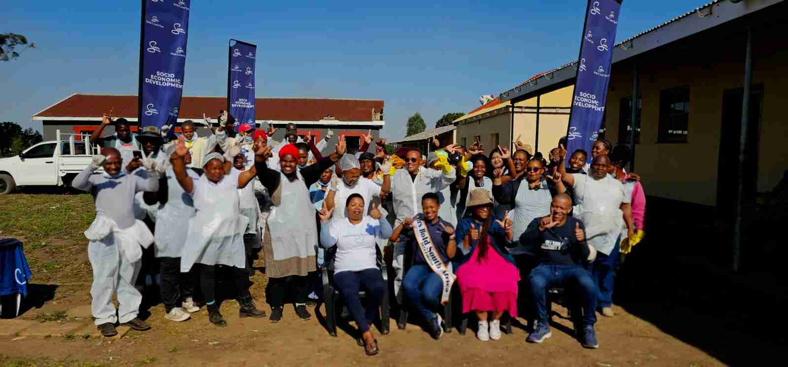 Wild Coast Sun Staff Roll Up Sleeves For 67 Minutes On Mandela Day