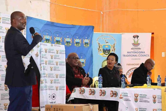Minister Ndabeni Hands Over Equipment to 128 Informal Traders in Mthatha