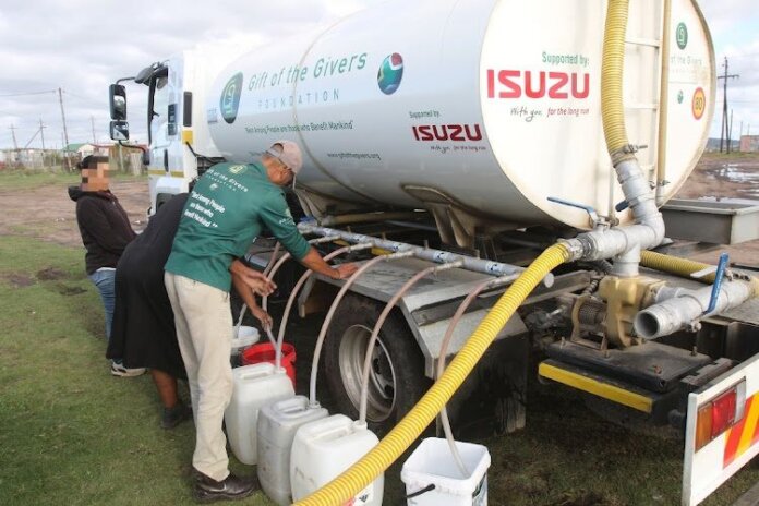 Water mafia threatens Gift of the givers in Mthatha.