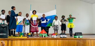 Agriculture department teaches pupils about soil conservation kwabhaca