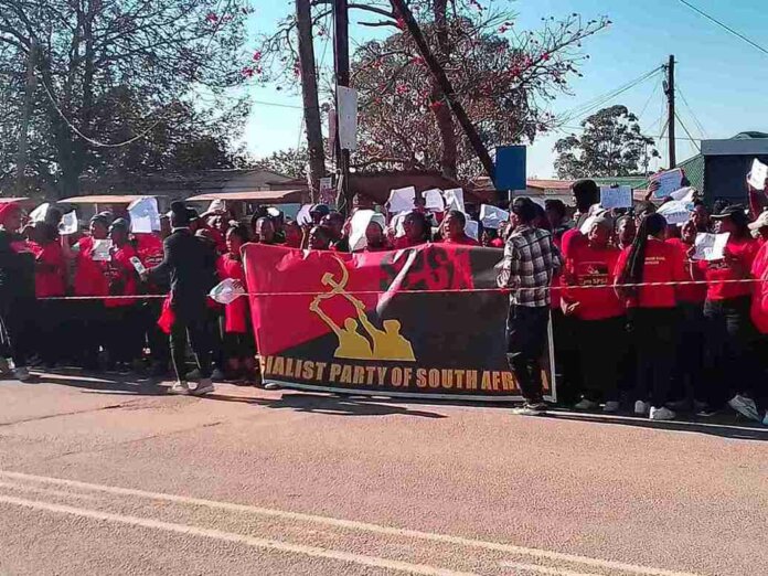 Bizana Residents Protest As Killings Rapes Escalate bizana residents protest as killings rapes escalate 11zon