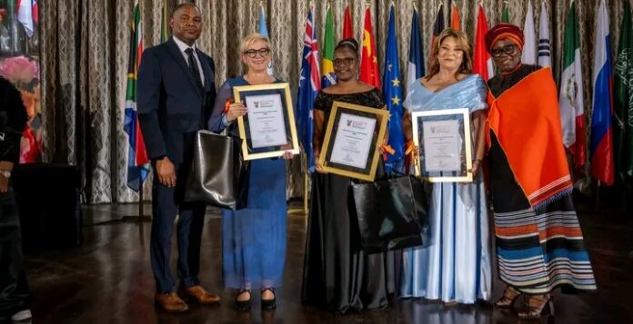 Department Science Technology Innovation Dsti Celebrated Womens Month By Honouring Remarkable Achievements Women Scientists At 2025 South African Women Science Awards Sawisa department science technology innovation dsti celebrated womens month by honouring remarkable achievements women scientists at 2025 south african women science awards sawisa