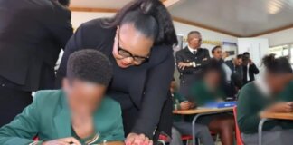 Glenvista Primary Learners Step Into Digital Era With Smart Tablet Rollout Glenvista Primary Learners Step Into Digital Era With Smart Tablet Rollout