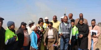 Kumkani Mhlontlo delivers upgraded mthozela road early