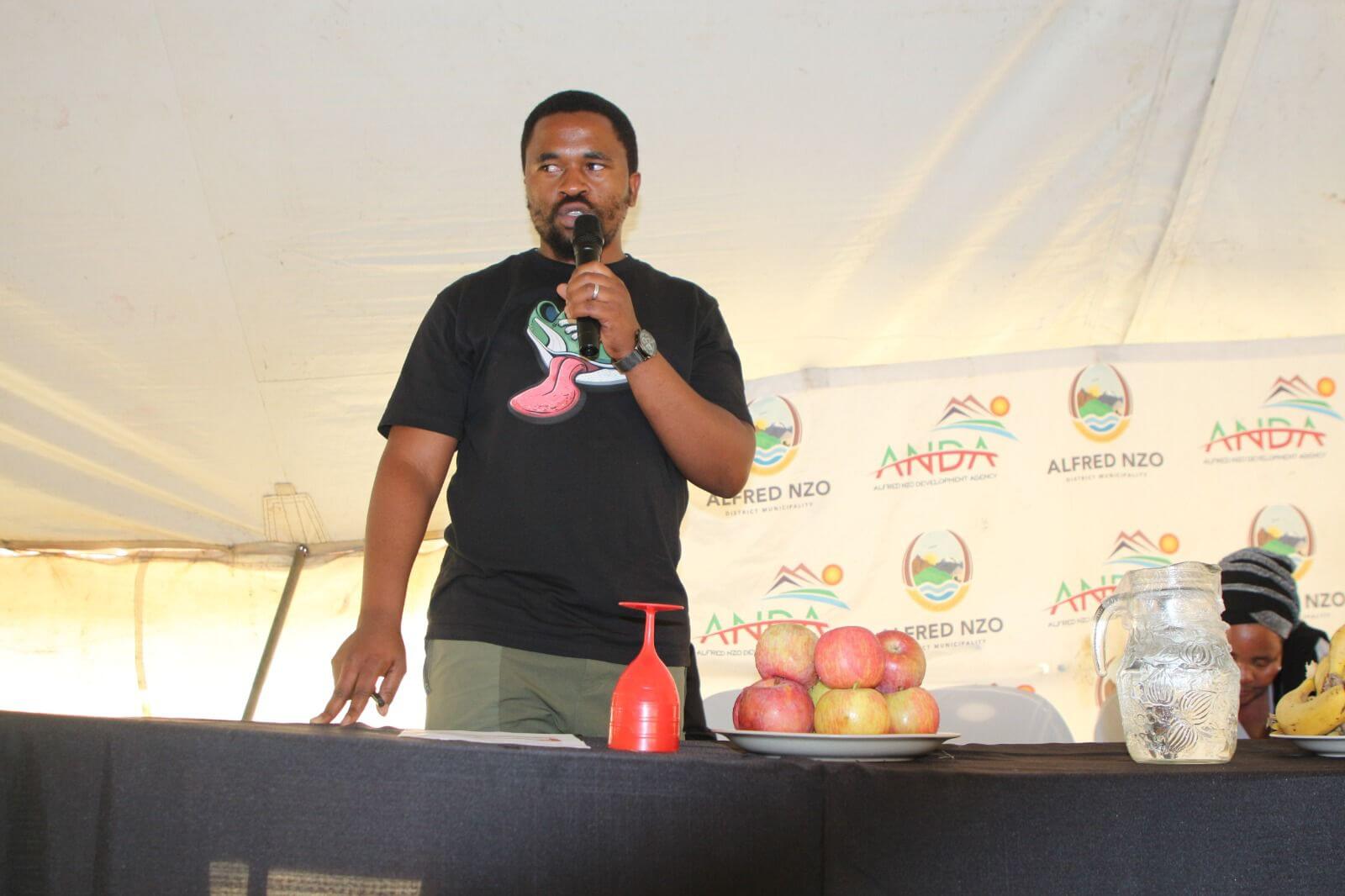 Alfred nzo development agency and alfred nzo district municipality hand over facility to strengthen wool production and create jobs