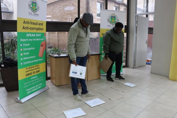 Or Tambo Auditors Monitor R30m Flood Relief Bids Fraud or tambo auditors monitor r30m flood relief bids fraud