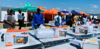 Clinix Leads Flood Relief in Maiden Farm Clinix Leads Flood Relief in Maiden Farm