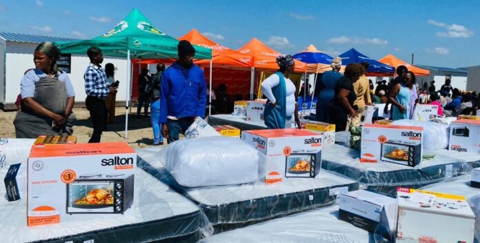 Clinix Leads Flood Relief in Maiden Farm