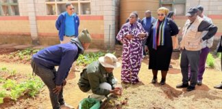 Leaders Celebrate World Food Day at JK Zondi School Leaders Celebrate World Food Day at JK Zondi School