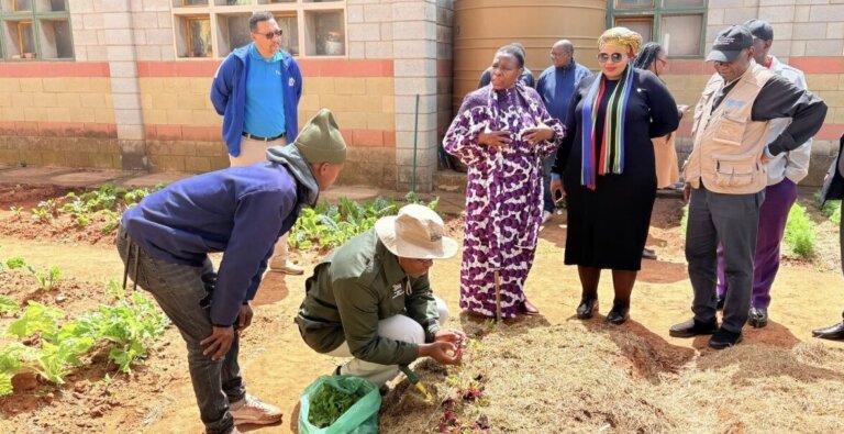 Leaders Celebrate World Food Day at JK Zondi School