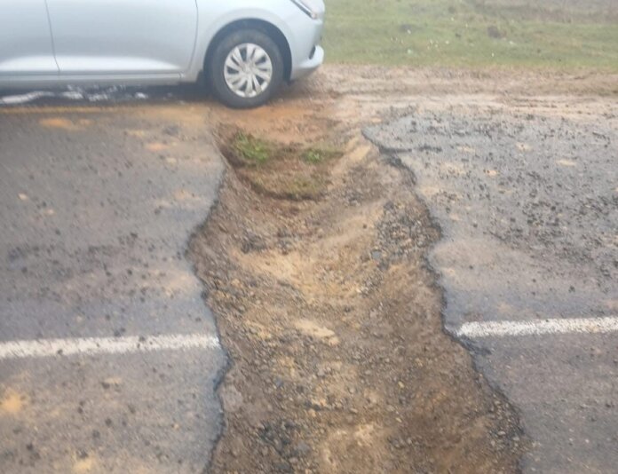 Protest Shuts Down R394 in Eastern Cape