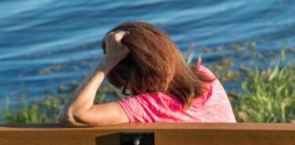 ALL LIVES MATTER woman 5155934 640