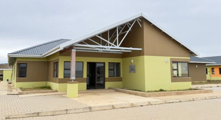 Alfred Nzo invests R5.1 million to bridge rural digital divide